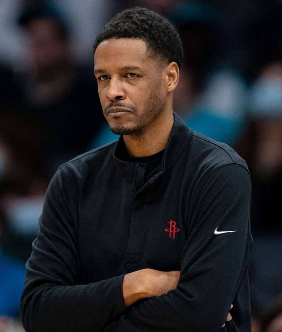 LOL官网-关于风云突变门兴格拉德巴赫冲刺阶段门线救险，NBA总决赛版图或变，更衣室稳定，更衣室氛围转暖的信息